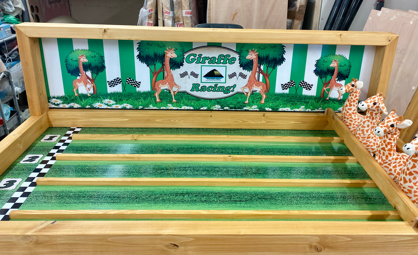 Giraffe Racing
