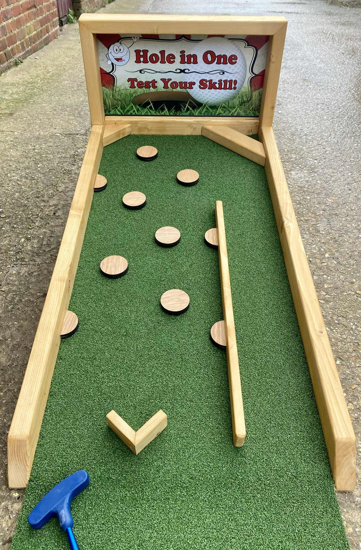 Hole in One - Design 2 – Retro Carnival Games
